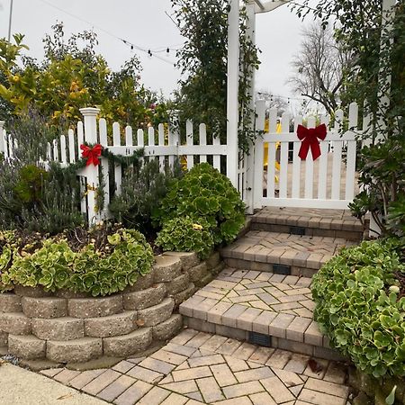 English Rose Garden Cottage Near Roseville, Ca Citrus Heights Zewnętrze zdjęcie